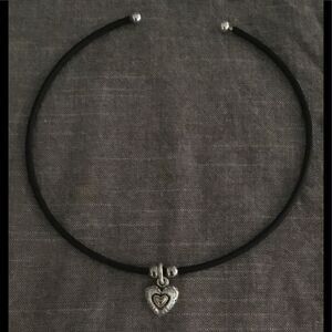 Trendy 2-Tone Heart Charm Black Choker Necklace